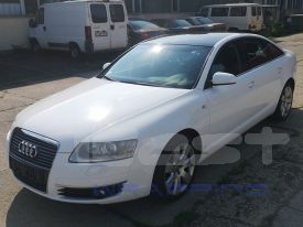 Audi A6 2006 autófóliázás: Avery Gloss White av2100001 autó fóliával 3