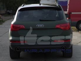 Audi Q7 2013 autófóliázás: Avery blunt military green autó fóliával 08