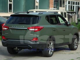 Ssangyong Rexton autófóliázás: Avery blunt military green autó fóliával 7