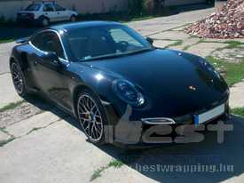 Porsche 911 Turbo S autófóliázás: teljes kavicsvédő autófóliázás 01