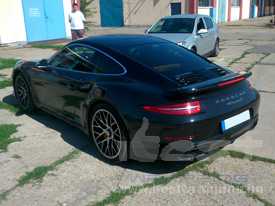 Porsche 911 Turbo S autófóliázás: teljes kavicsvédő autófóliázás 09
