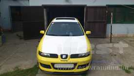 Seat Leon Cupra fényes sárga autó fóliázás, matt fehér géptetővel és matt fehér utastértetővel