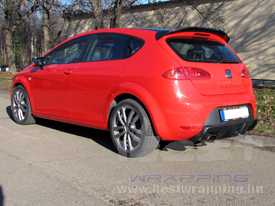 Seat Leon Cupra autófóliázás: fényes piros autó fóliázás, emeltfényű üveghatású tetőfóliával 09